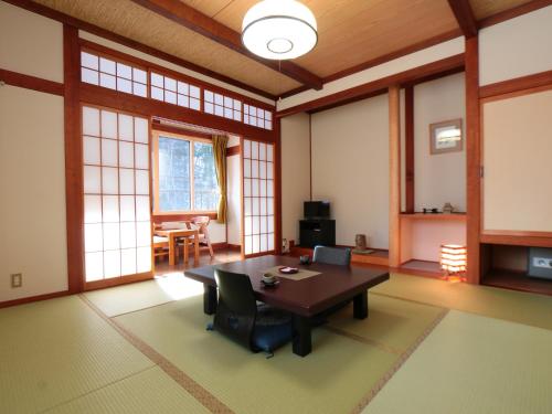 旅館鳥屋沢