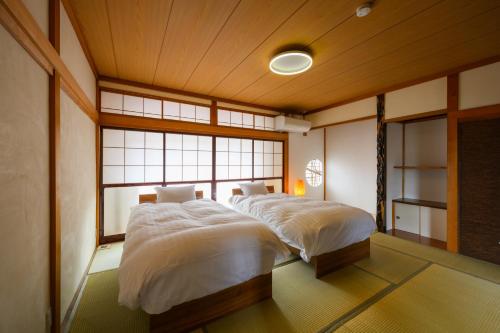 AZUMA Historic Machiya Stay in Takayama Old Town