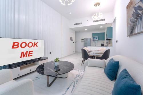 Free housekeeping visits during your stay - StayShort - Modern 2BR in Arjan that Sleeps 4