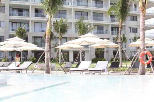 Kolam renang di atau dekat dengan Ocean Apartment with Garden