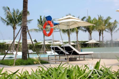 Kolam renang di atau dekat dengan Ocean Apartment with Garden