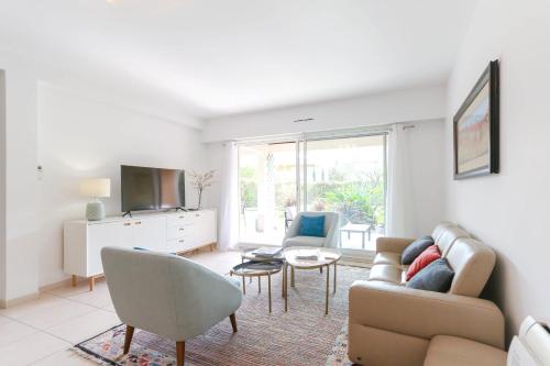 NEW ! VILLA with Parking Collective Pools Garden and AC - BENAKEY