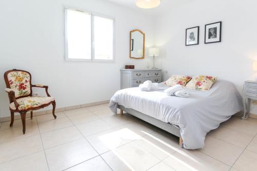 NEW ! VILLA with Parking Collective Pools Garden and AC - BENAKEY