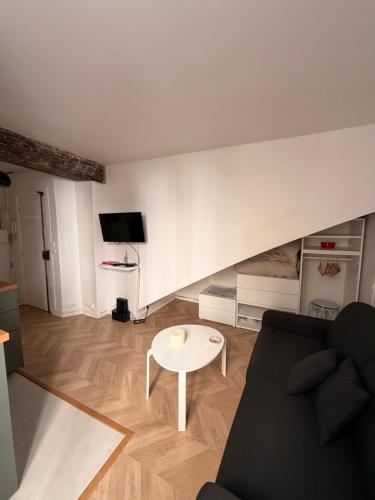 Cozy Studio Le Marais, Hôtel de Ville