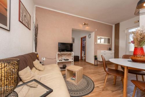 Porto Sunce - Dvosoban apartman