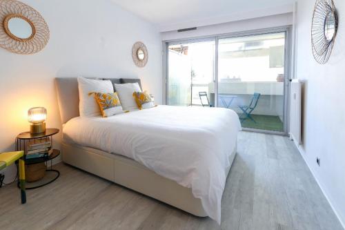Beautiful flat with Sea View Terrace Pool Parking portative AC- BENAKEY photo 11