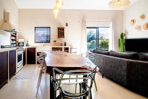 Villa Between Mountains And Sea In Pianelli