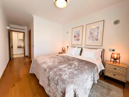 Timeless Beach IV 2BD apartment
