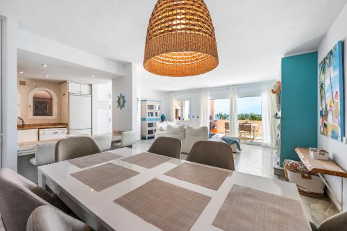 Golden Sunrise Beach Estepona Playa del Moral