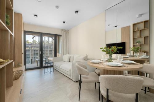 Ustronie Leśne Superior D341 Apartment by BookingHost