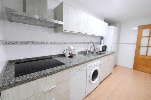 Moderno Piso céntrico 3 habitaciones junto al Mar