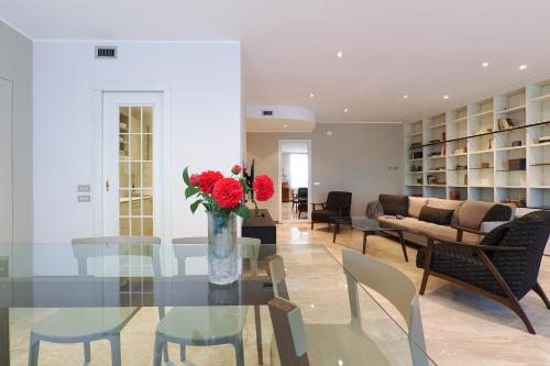 Contempora - Elvezia Park - 2bed, 2baths overlooking the park - E11