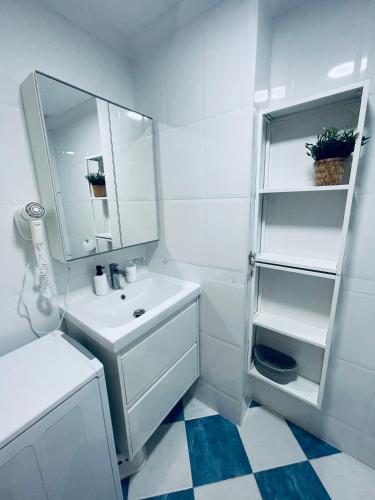 Apartament z basenem, przy plaży