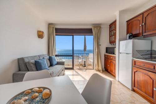 Casa Infinito Azul - Varanda Horizonte - T1 BY BEDZY