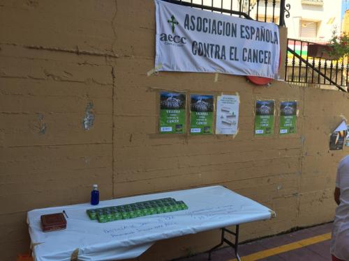 a table with a computer keyboard on top of it at Anahuaska Art - Suites Temáticas in Panzares