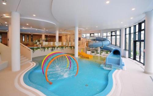 APT Nadmorskie - Polanki AQUA z basenem i strefą SPA oraz parkigiem w cenie