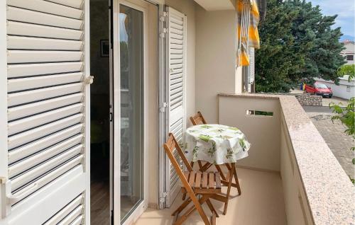 2 Bedroom Nice Apartment In Baska