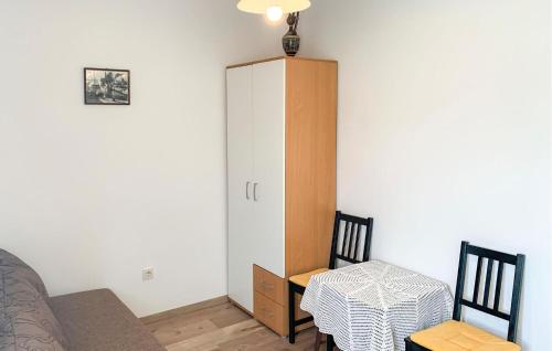 2 Bedroom Nice Apartment In Baska