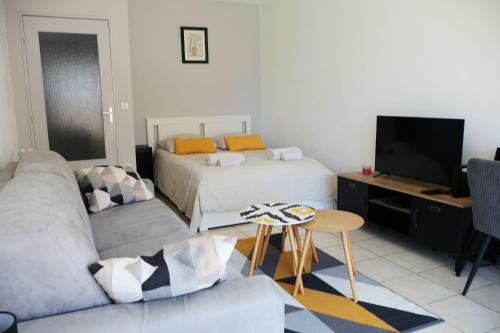 Cozy studio ST Roch with a terrace