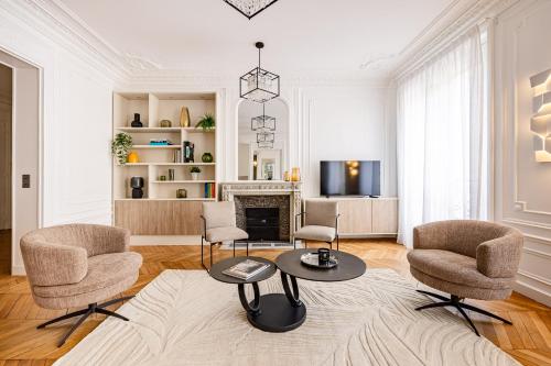 Amazing Apartment # Champs Elysées # Paris 8 # AC