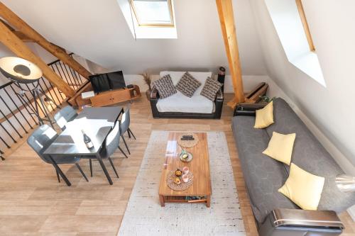 Duplex Élégant et Lumineux avec vue sur le château