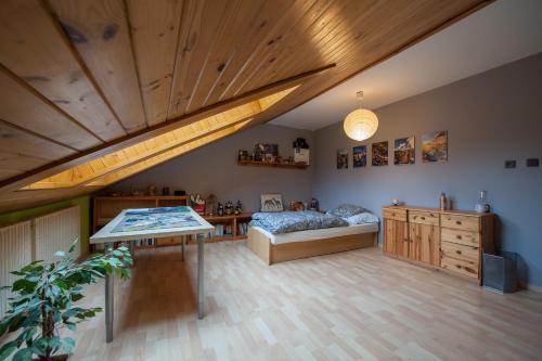 Lova arba lovos apgyvendinimo įstaigoje Czech Family Home