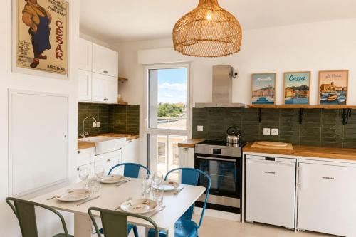 Appart standing avec terrasse et parking - Prado