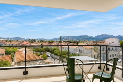 Appart standing avec terrasse et parking - Prado