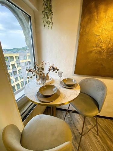 Zentrales Design Loft mit Dachterrasse & Tiefgarage