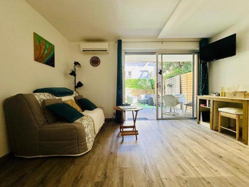 Le Cosy Garden Mer jardin AC & Wi-Fi