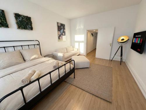 Family-Apartment, 2 bedrooms, 2x TV, Big kitchen - T20