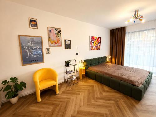 MetalArt Apartment with Parking KVETNICA