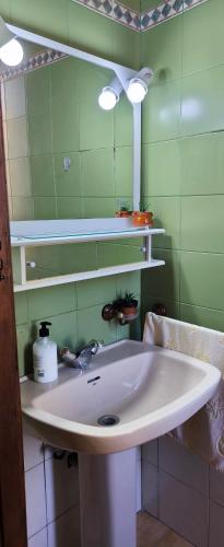 Room in a shared home - Habitación en casa compartida