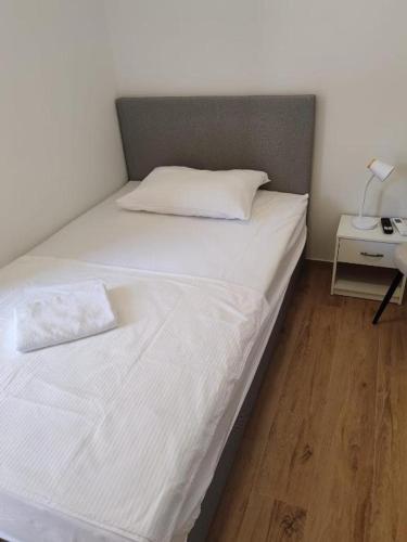 Adriatica single rooms