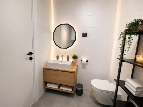 Hugo Luxury Umag - New Apt with Garden & Parking