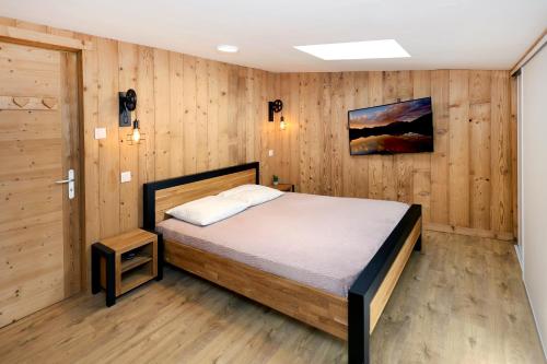 Spacieux et beau duplex au pied des pistes et centre station avec balcon