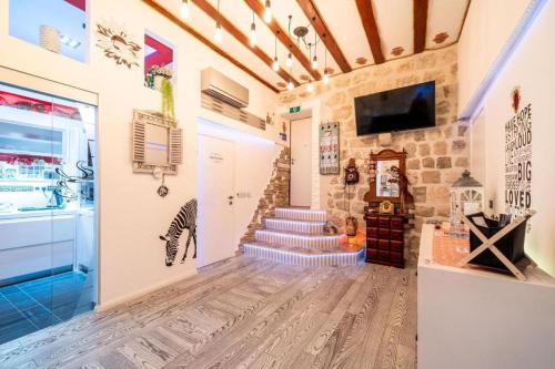 Apartment Old Town Lux