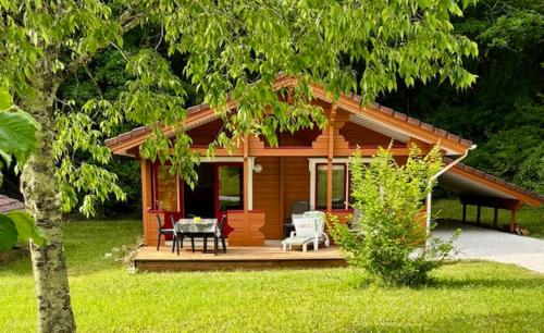 LES REFUGES DU LOT Kouki's Lodge