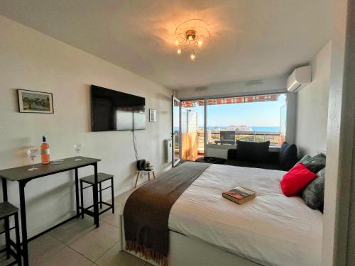 Panoramic Sea View with pool 4ppl - Juan les Pins