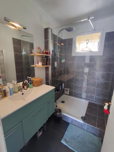Appartement lumineux et calme, proche centre ville Aix en Provence