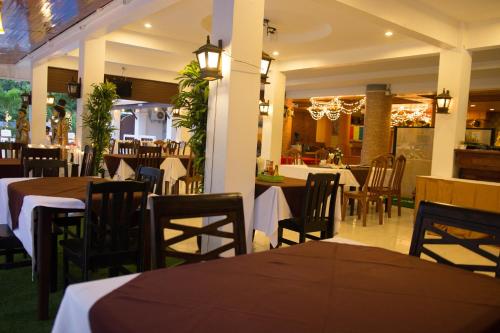 Restaurace v ubytování Natural Samui Hotel