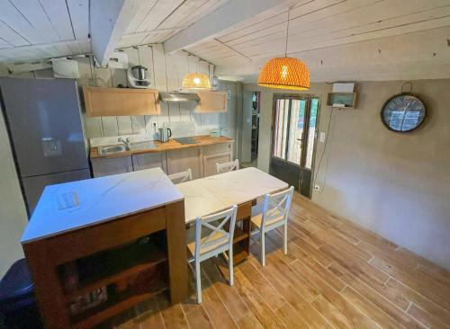 Renovated Cabin Near Argens River