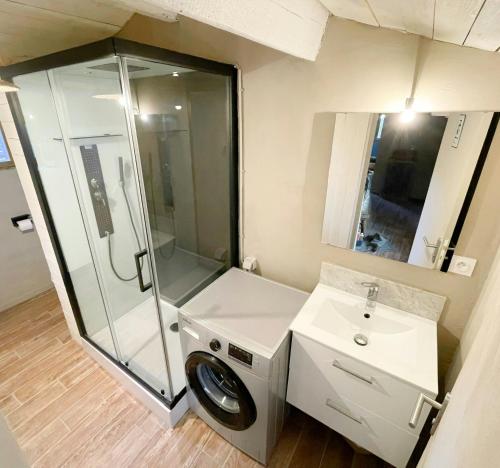 Renovated Cabin Near Argens River