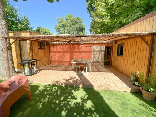 Renovated Cabin Near Argens River