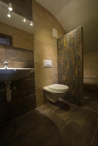 Ένα μπάνιο στο XL Appartements Steinhaus