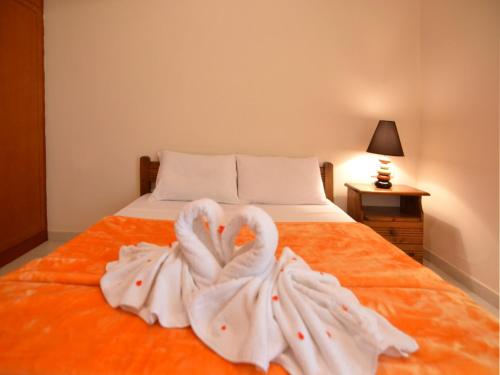 Postel nebo postele na pokoji v ubytování Tania village Zakros maisonette