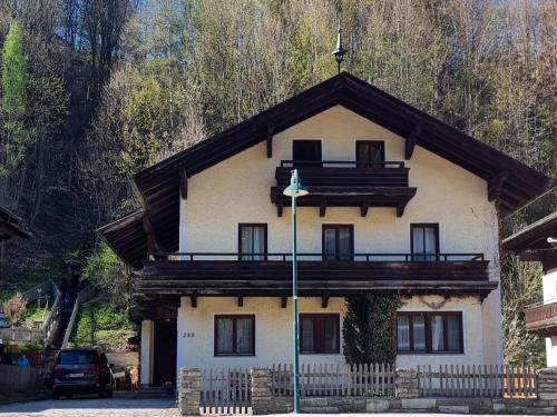 Foto Ferienhaus in Saalbach-Hinterglemm 1