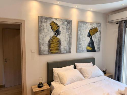 The locals Vouliagmeni square apartment