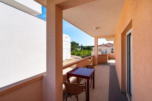 BonVie Apartments in Center 12 B6
