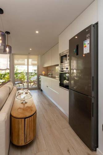 Marina Real II, fabuloso apartamento by Bookindenia